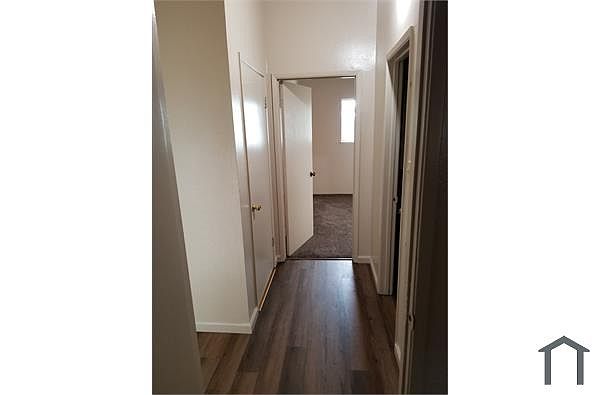 104 Maher Ct photo 4