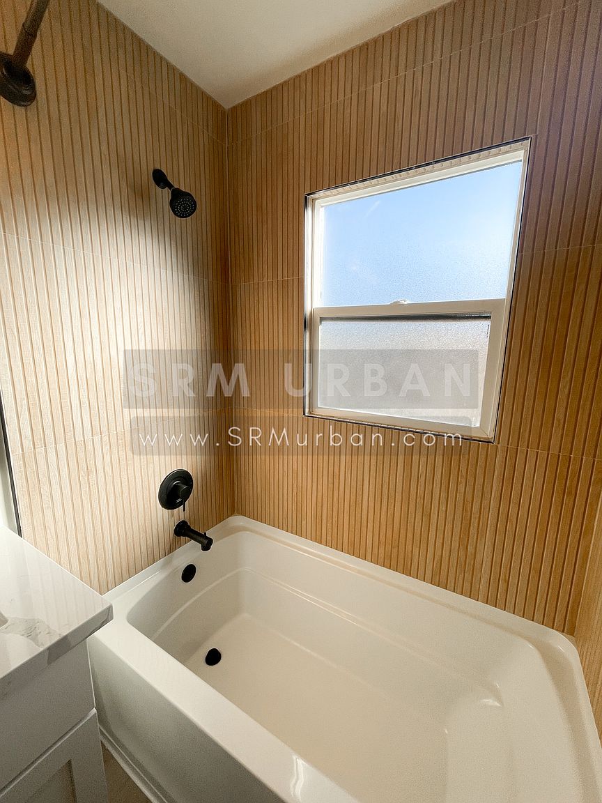 4280 Campus Ave photo 5