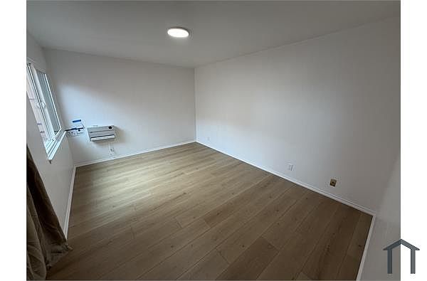 Apartments on Barneveld Ave · San Francisco photo 2
