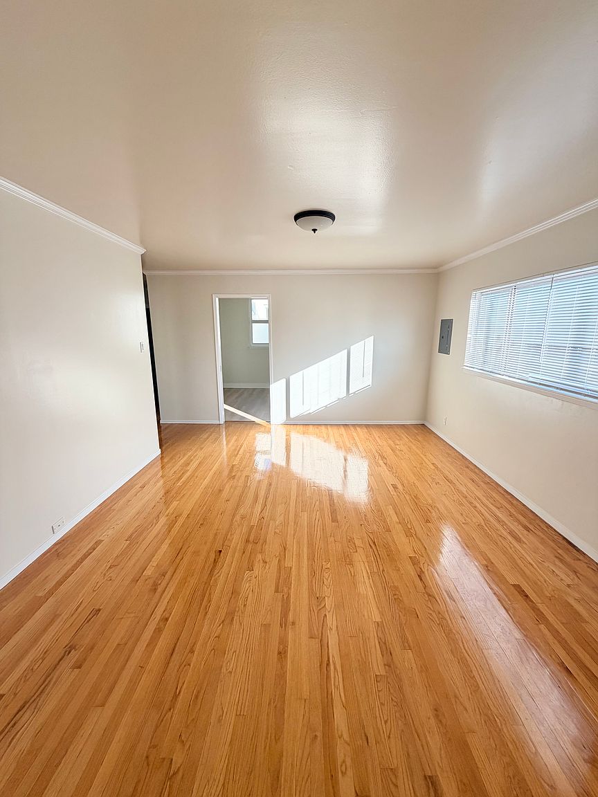 Apartments on 26th Avenue · San Francisco photo 3