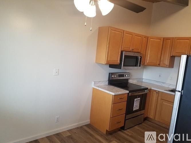 150 Maher Ct photo 3