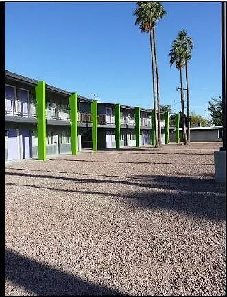 Silver Palms photo 2