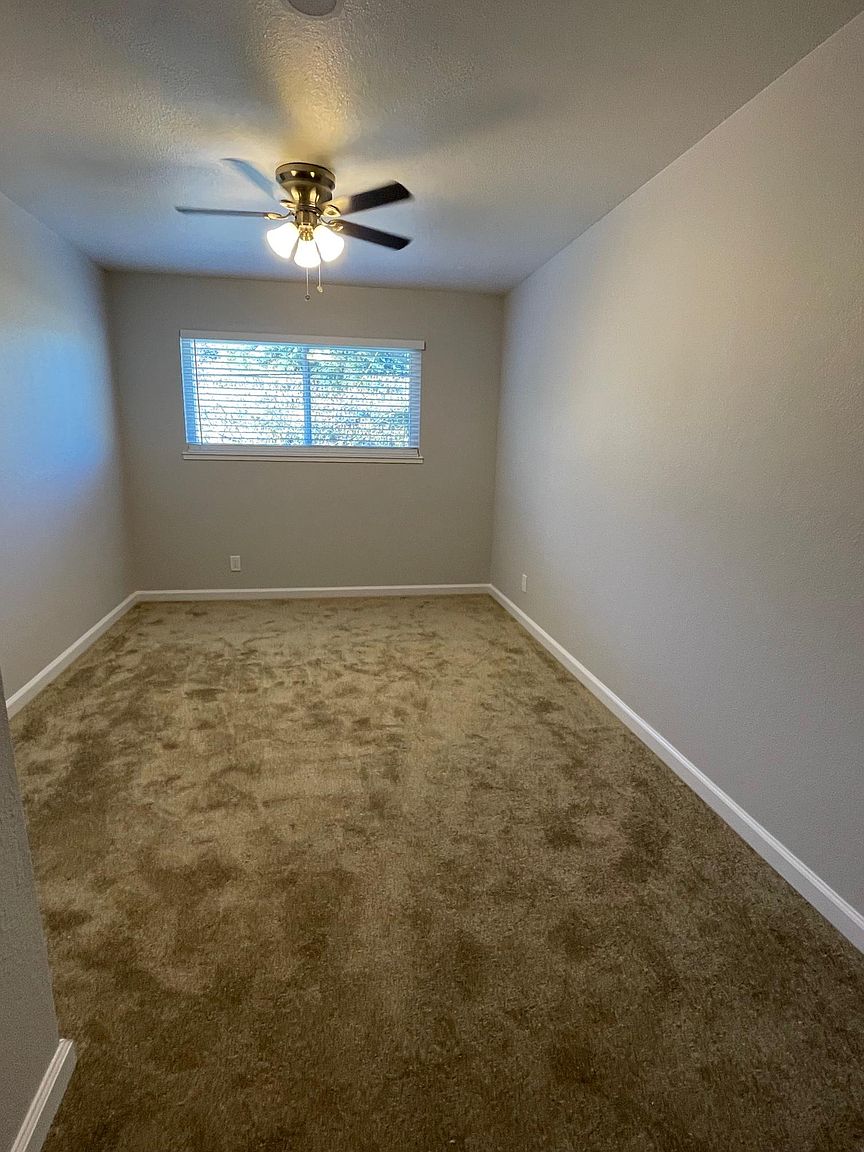 1501 Berrellesa St photo 5