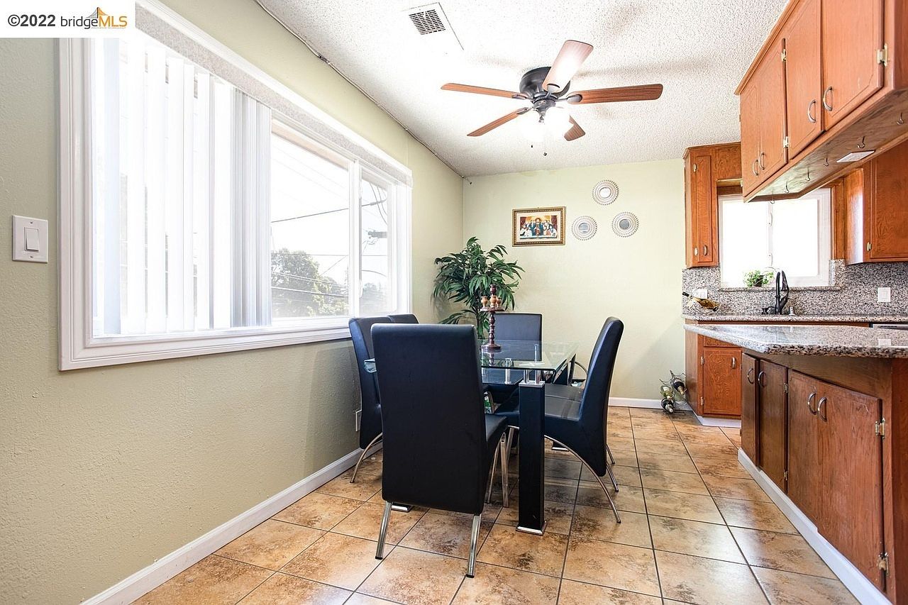 3785 Buell St photo 5