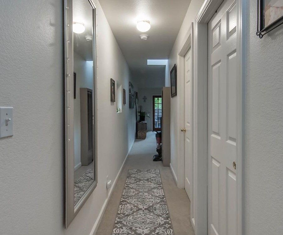 17569 Orchard Ave photo 3