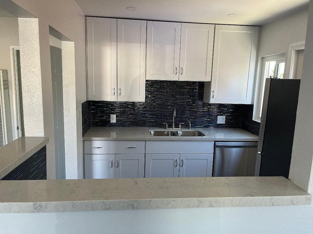 3161 Luna Ave photo 3