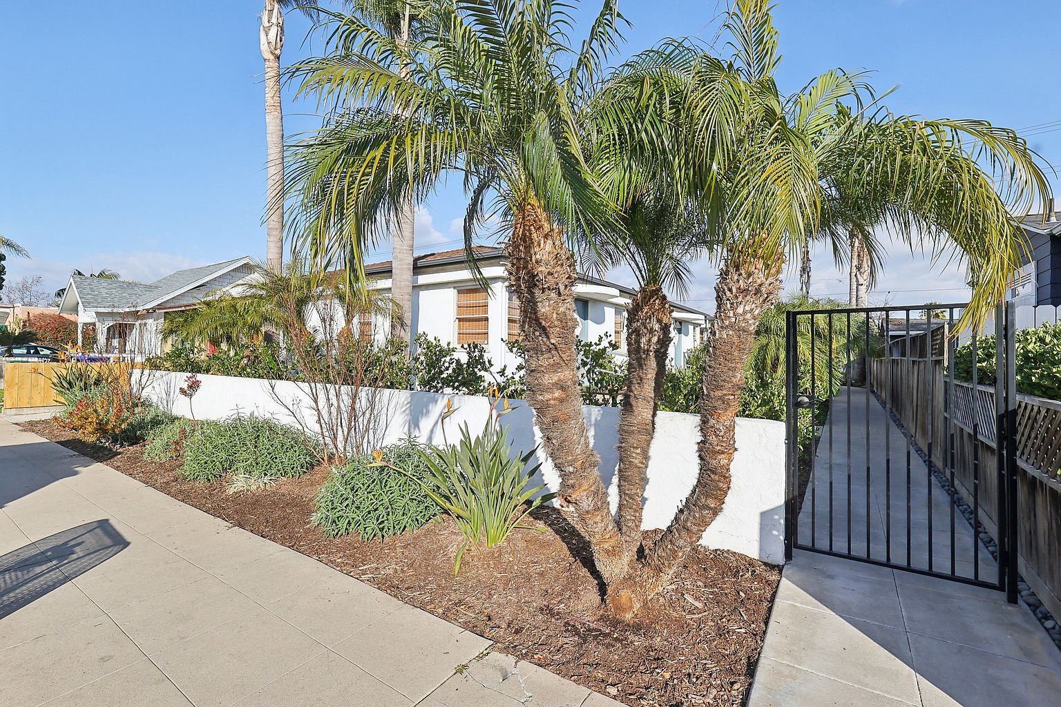 4413 Utah St photo 3