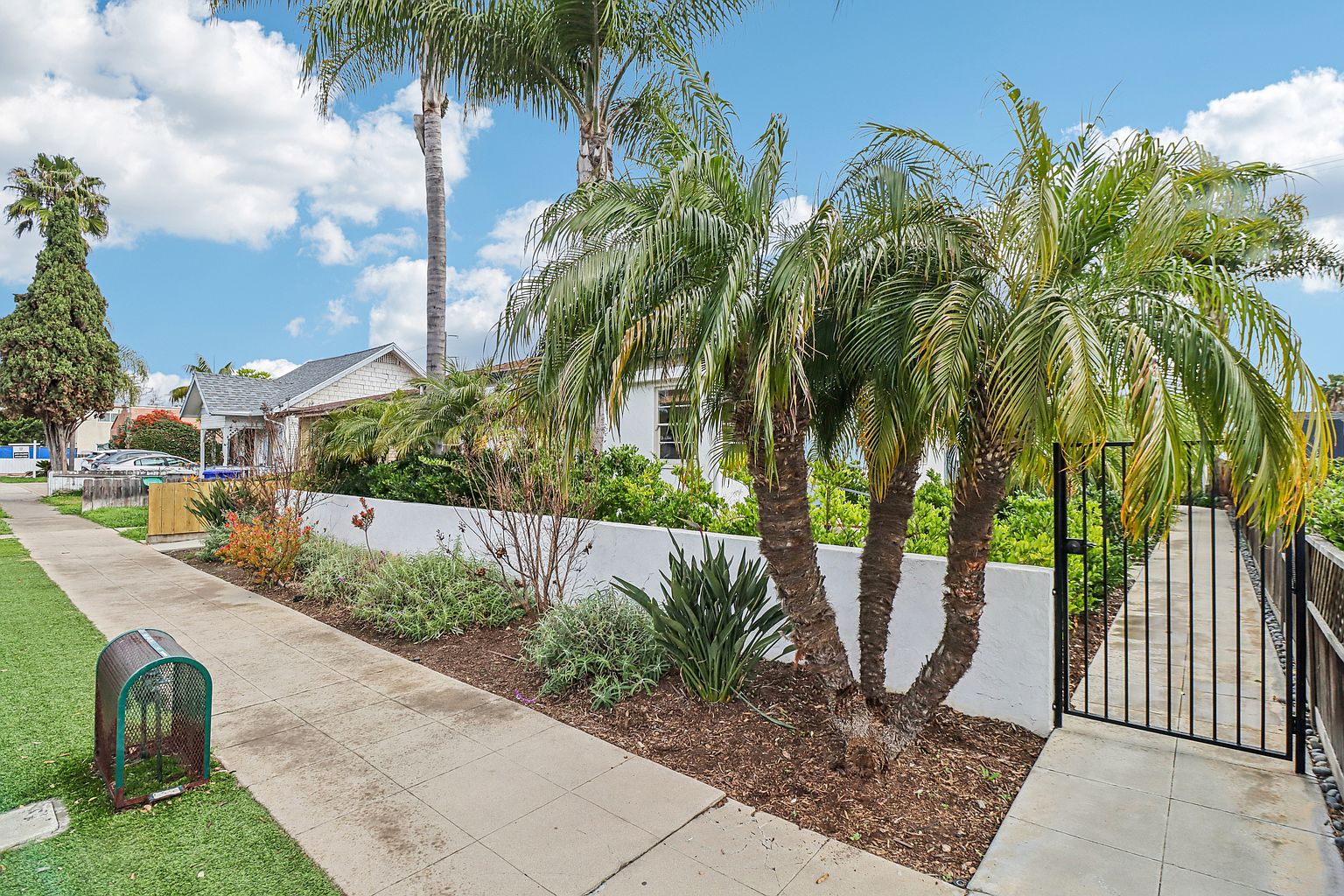 4413 Utah St photo 4