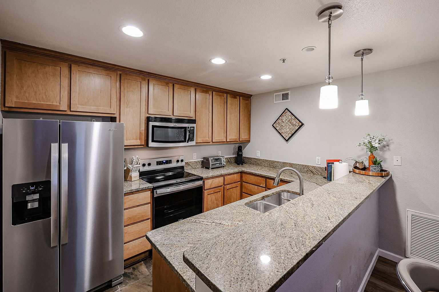 Luxury 2 Bed, 2 Bath Condo In Taos Gated Community – First-floor Living With Private Patio &amp; Resort-style Amenities! photo 4