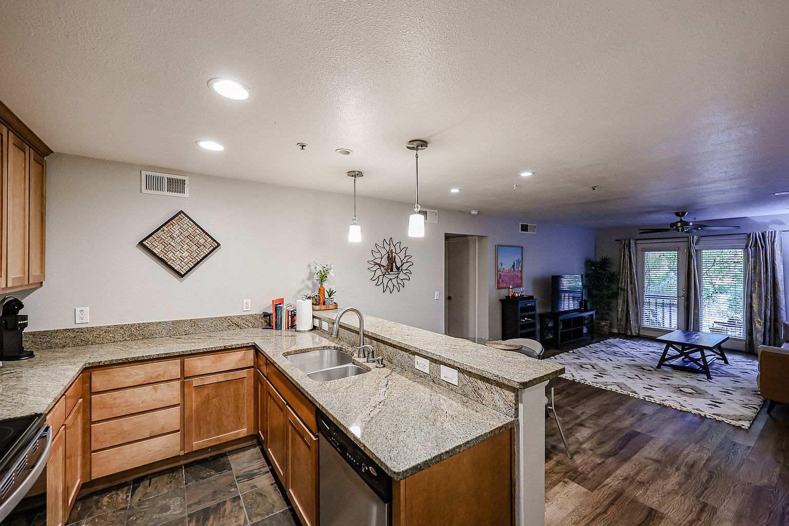 Luxury 2 Bed, 2 Bath Condo In Taos Gated Community – First-floor Living With Private Patio &amp; Resort-style Amenities! photo 5