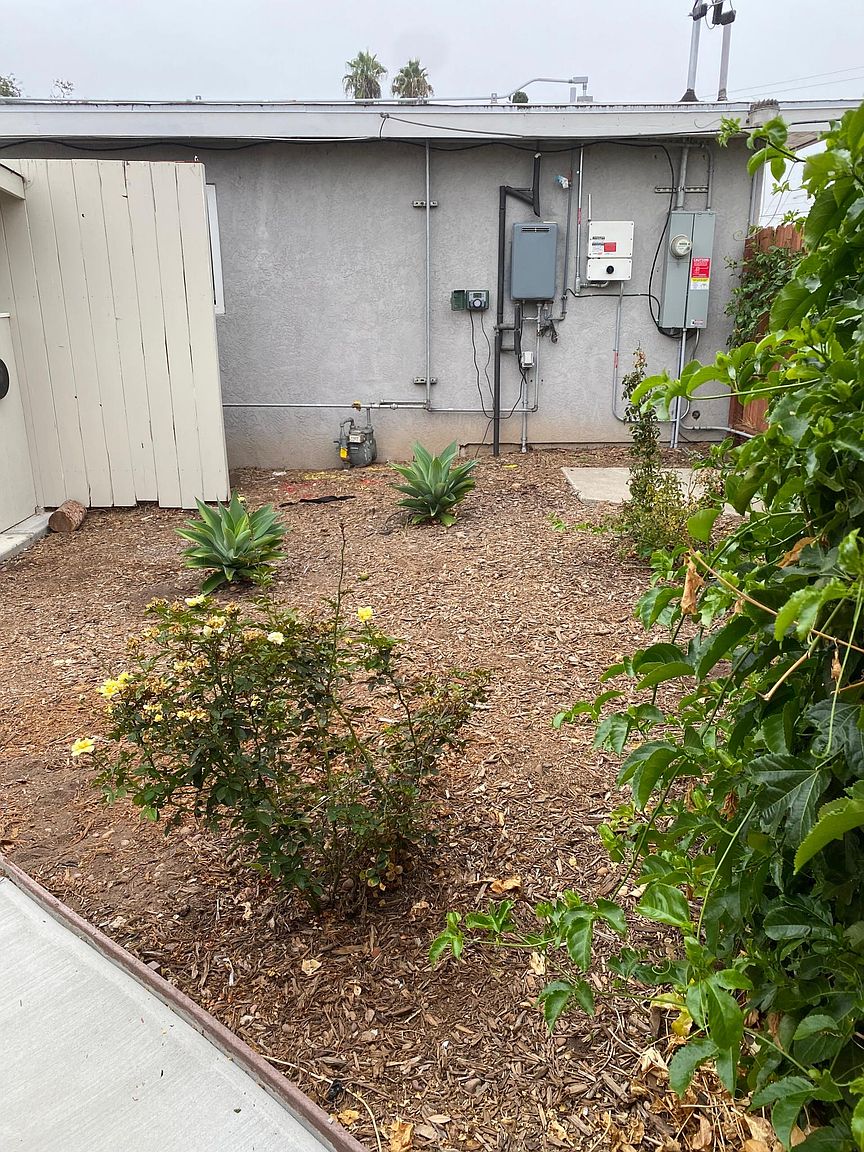 2301 Bonita St photo 2