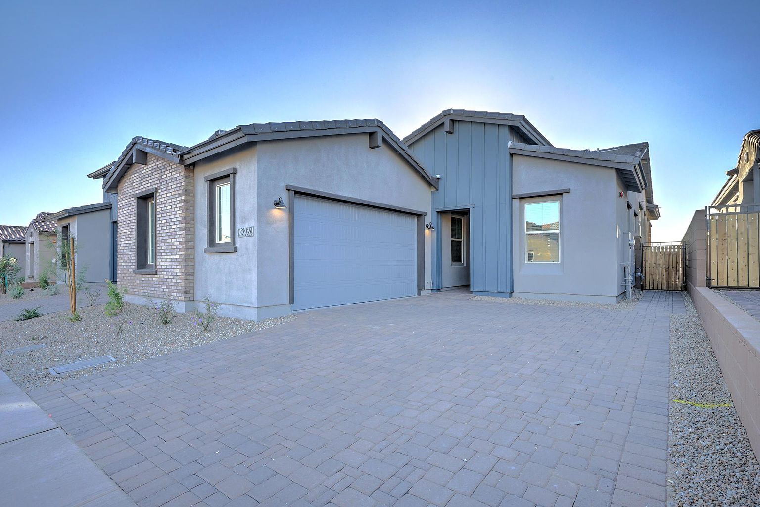 32924 N 73rd Way Scottsdale, AZ 85266 photo 2