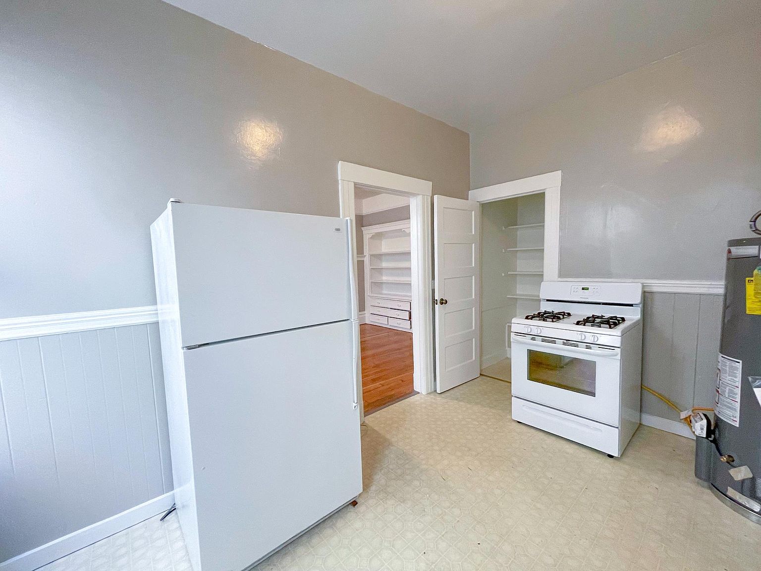 2BR/1BA Apartment on Treat Ave · San Francisco photo 3