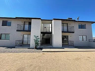 3823 N 23rd Dr Phoenix, AZ 85015 photo 2