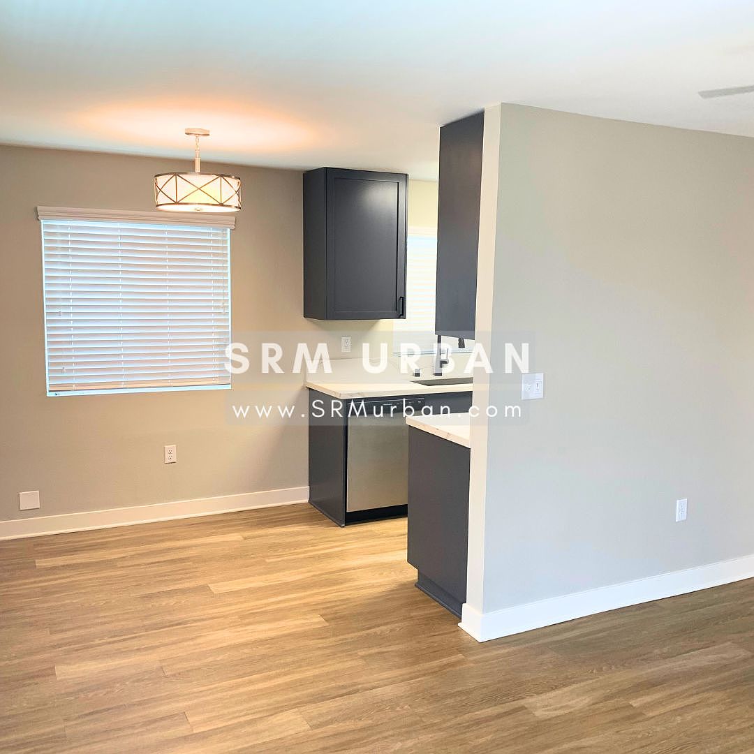 4163 36th St photo 3