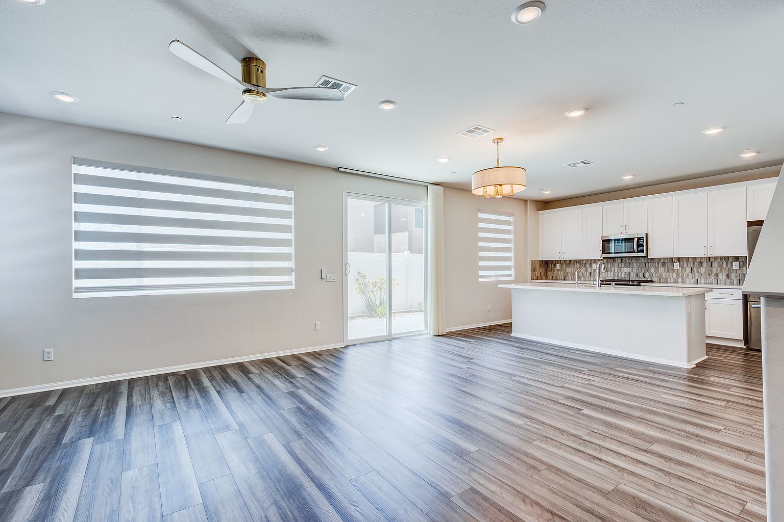 36469 Shine Dr photo 5
