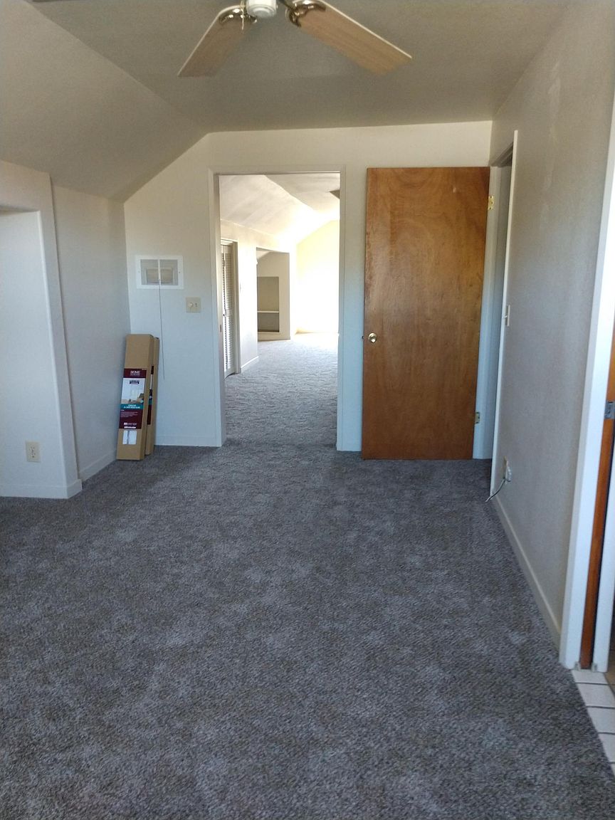 12425 Foothill Ave photo 5