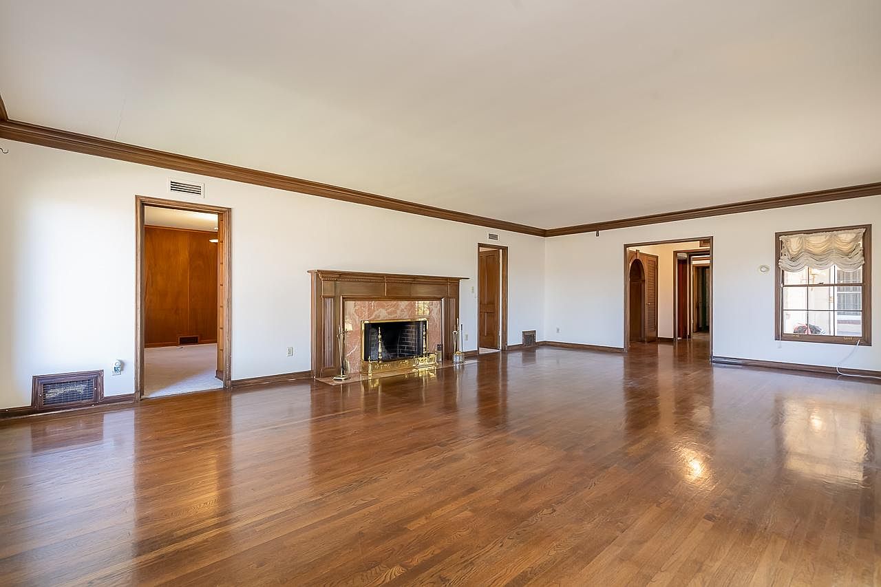 3261 Ivanhoe Ranch Rd photo 3