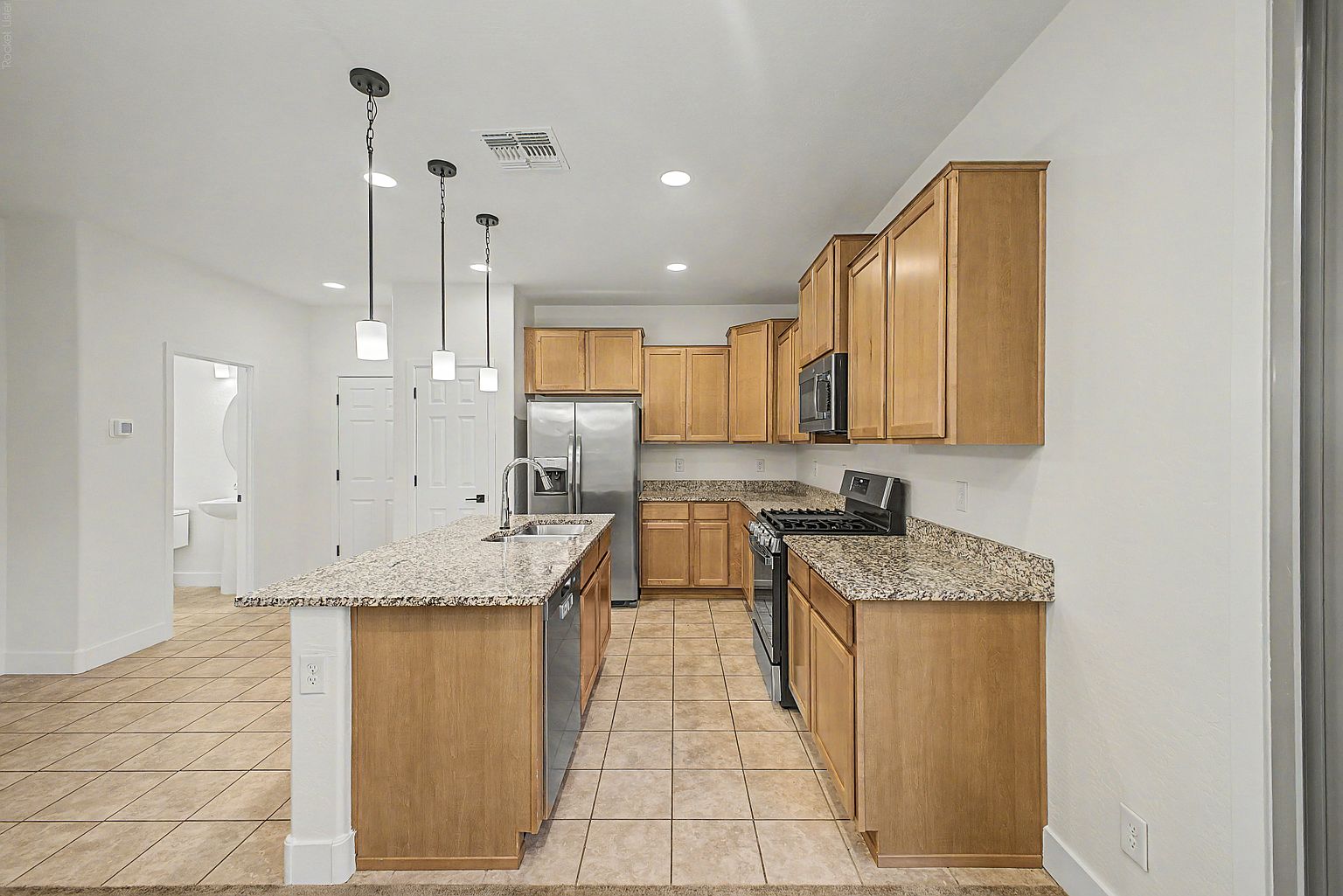8327 E Impala Ave photo 4