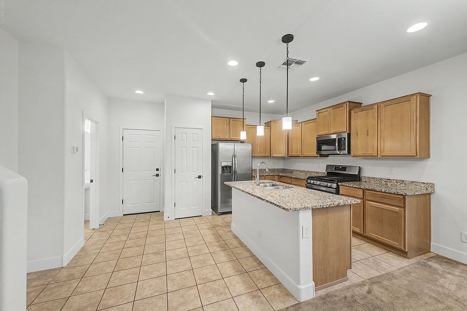 8327 E Impala Ave photo 2