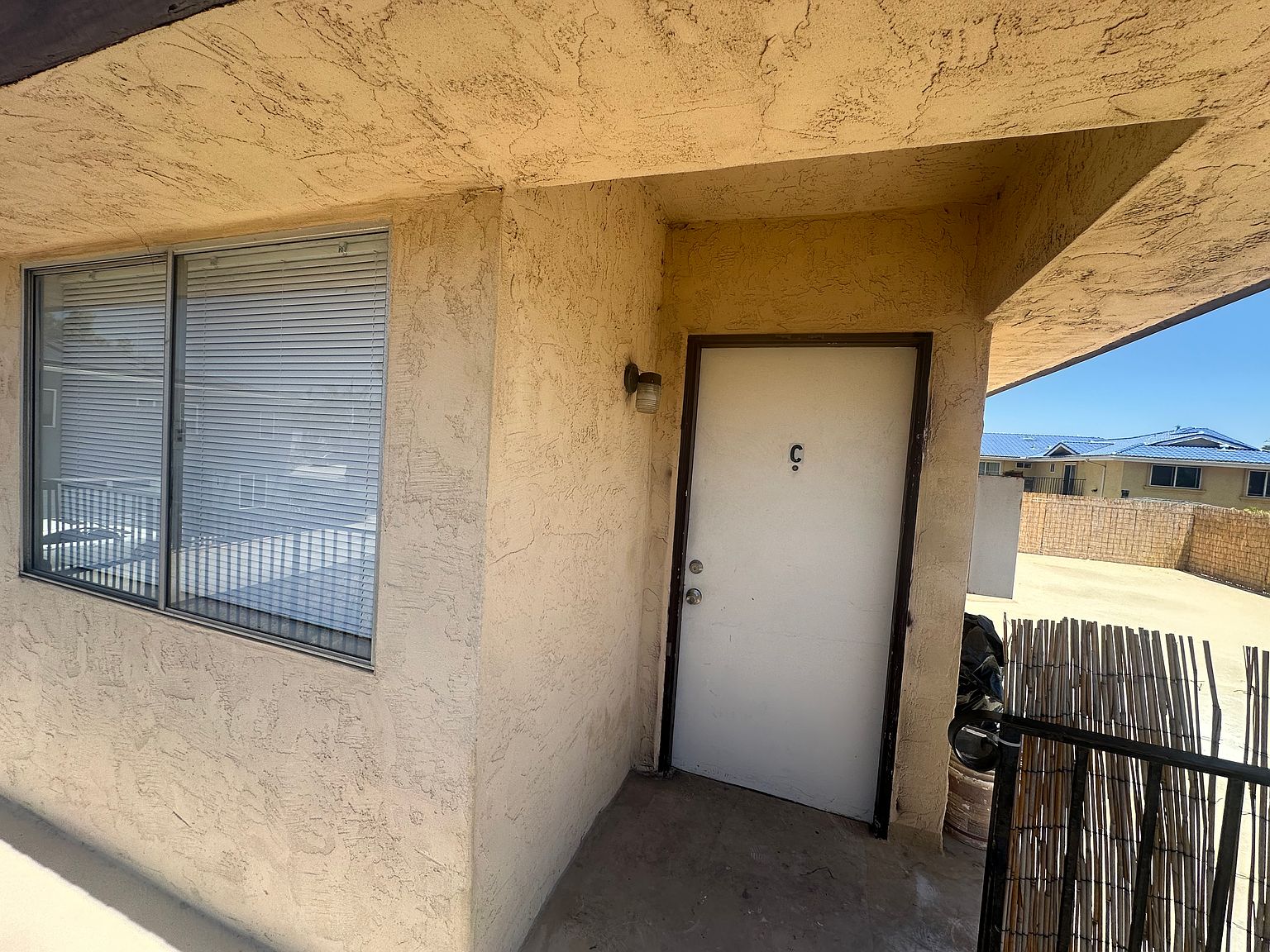 828 Calla Ave photo 2