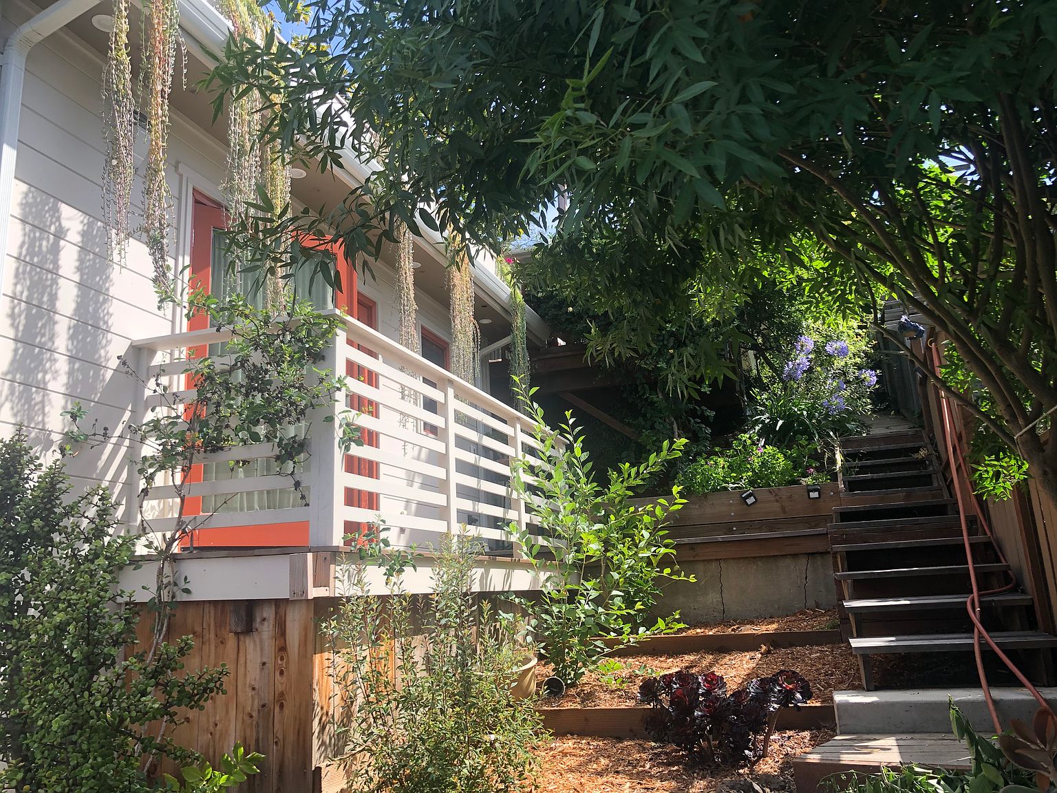 79 Arlington Ave photo 4