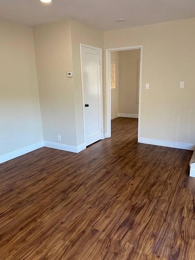 343 Foothill Blvd photo 5