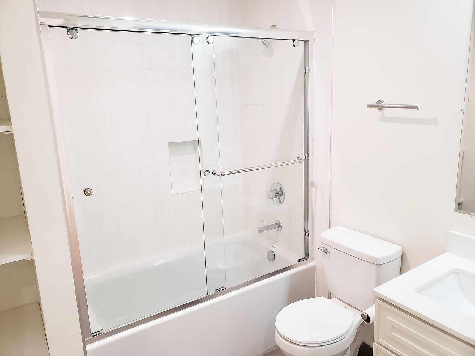 2741 Geary Blvd photo 4