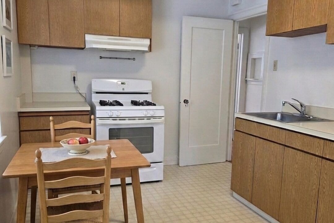 0BR/1BA Apartment on Derby St · Berkeley photo 3