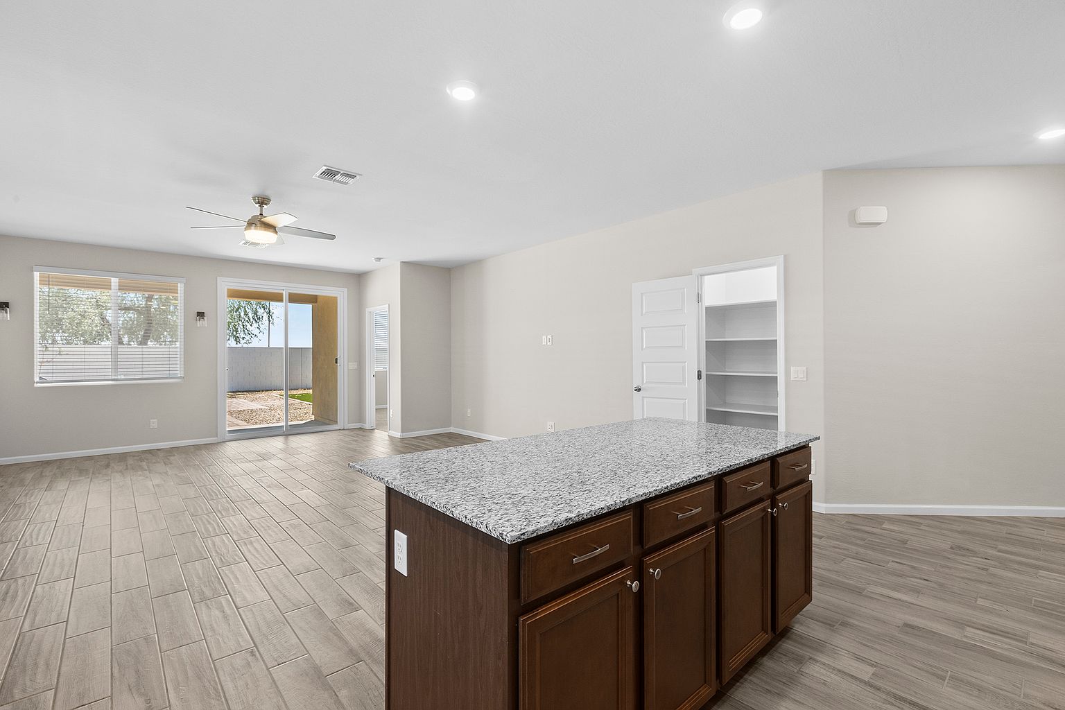 13269 W Buckskin Trl photo 5