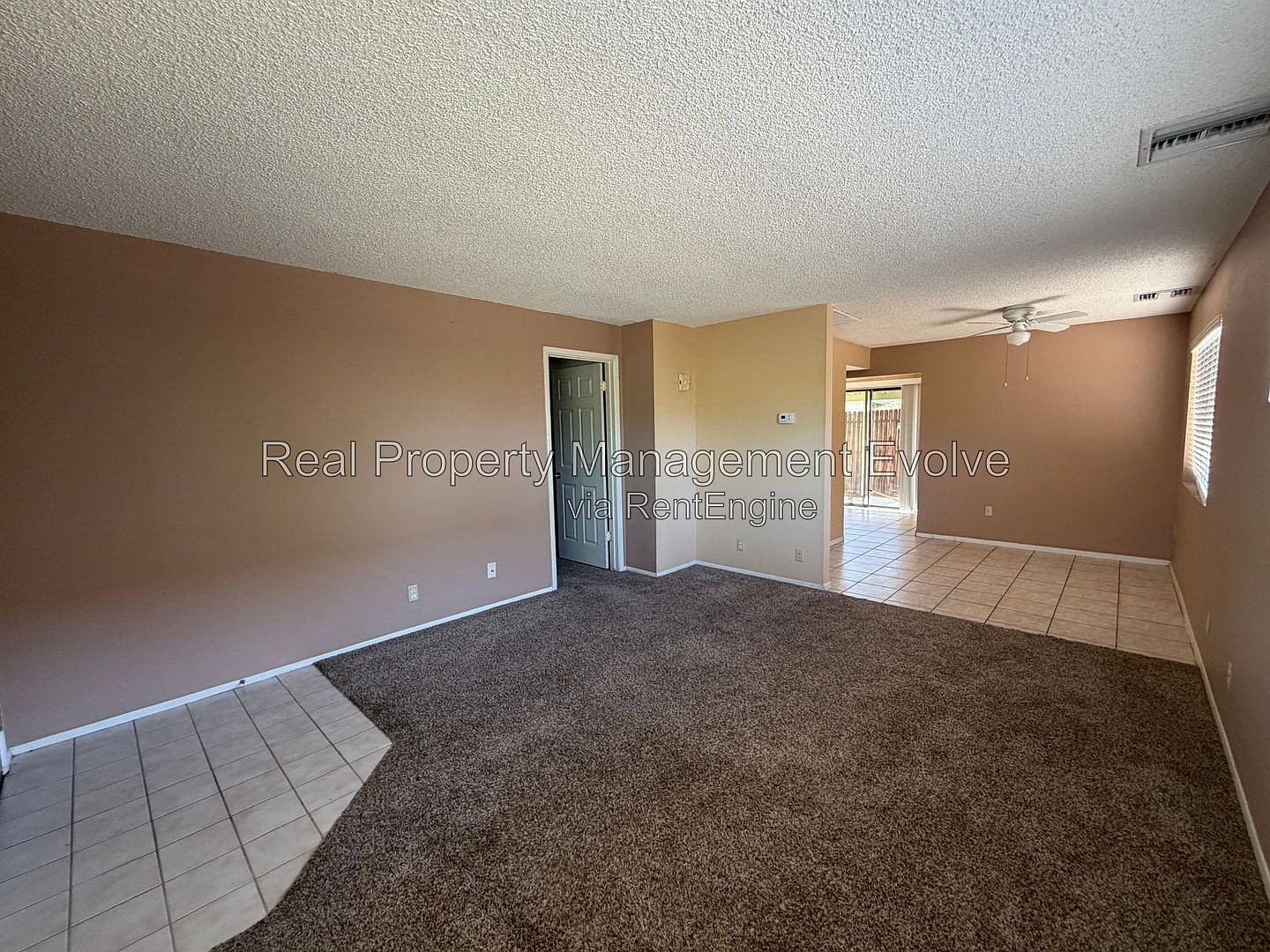 8916 North 11th St Phoenix, AZ 85020 photo 4