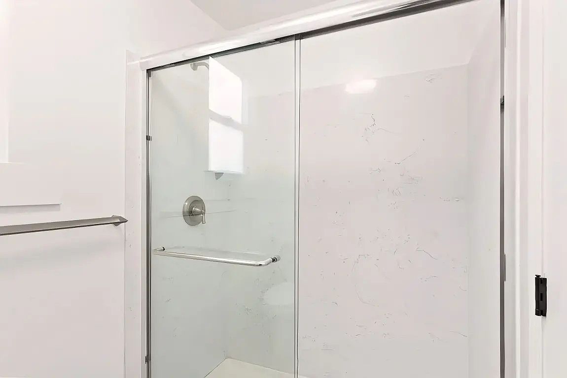 3827 West Street - A photo 5