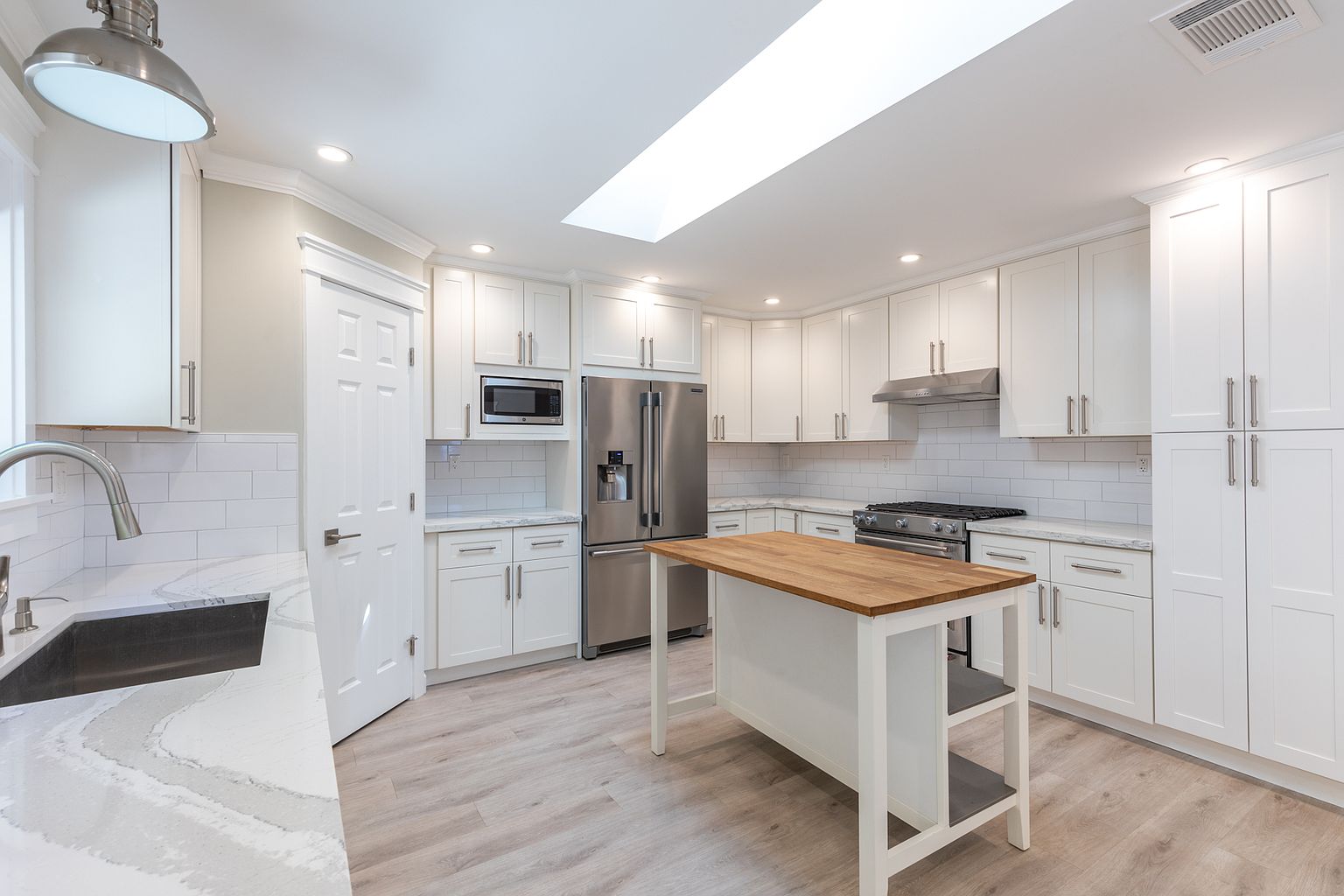 1032 Pueblo Ave photo 4