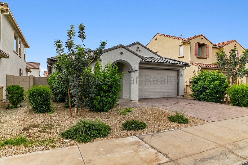 9031 W San Juan Ave Glendale, AZ 85305 photo 4