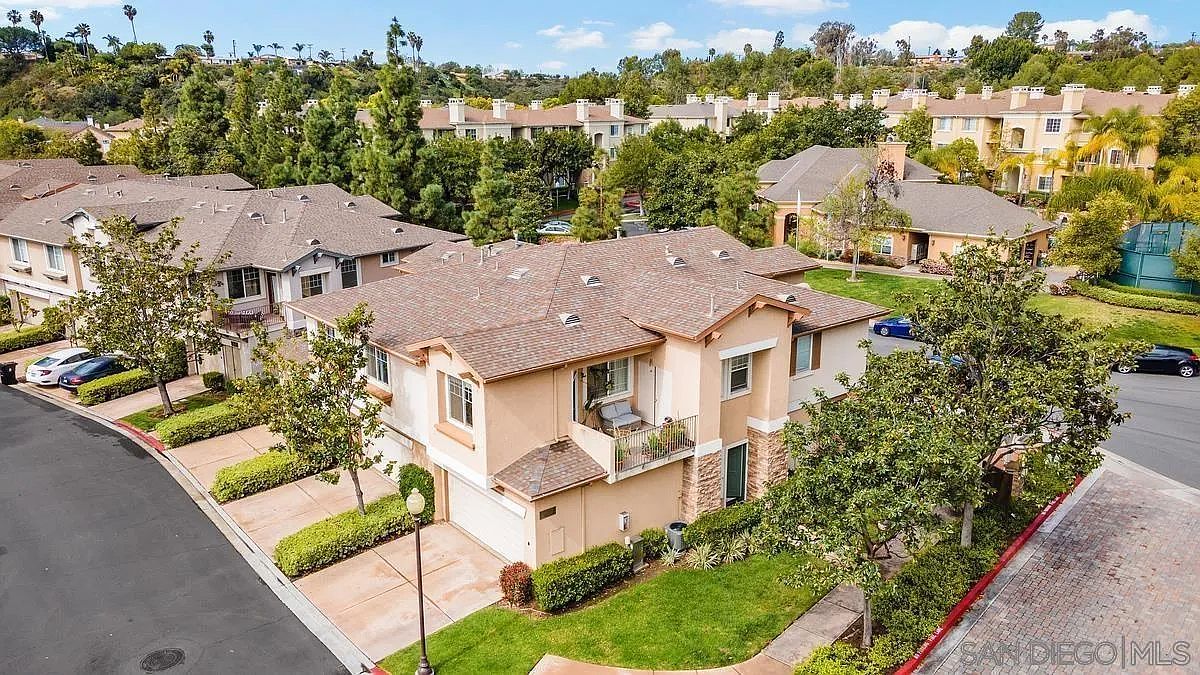 9607 W Canyon Ter photo 4