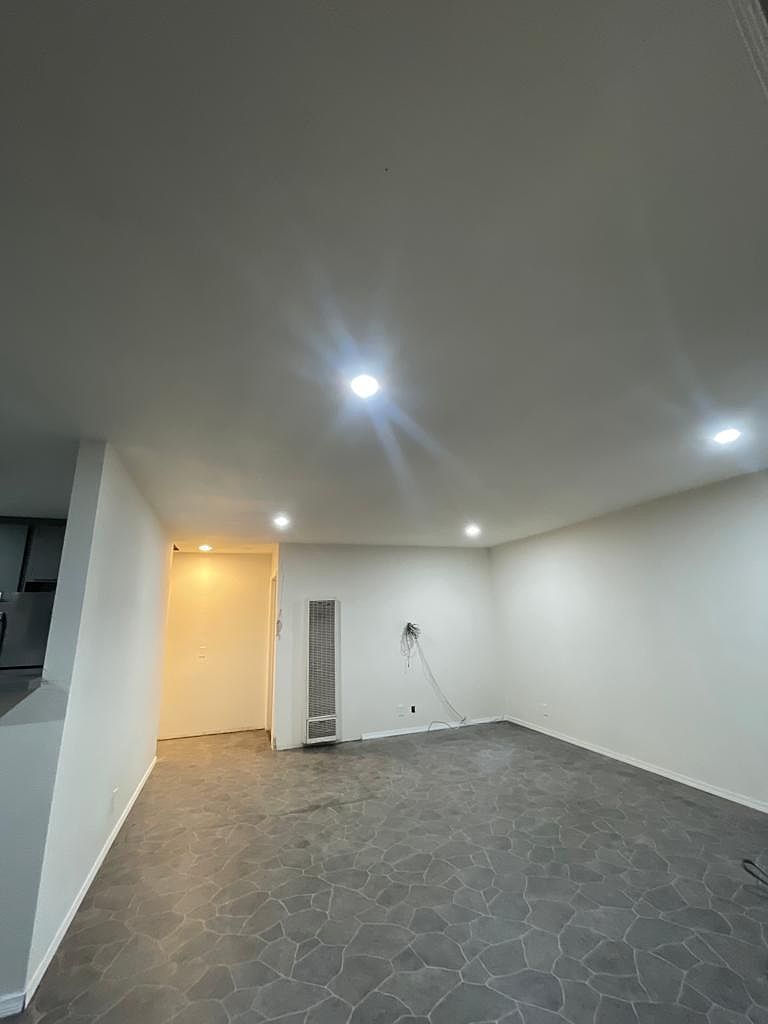 4517 Delta St photo 2