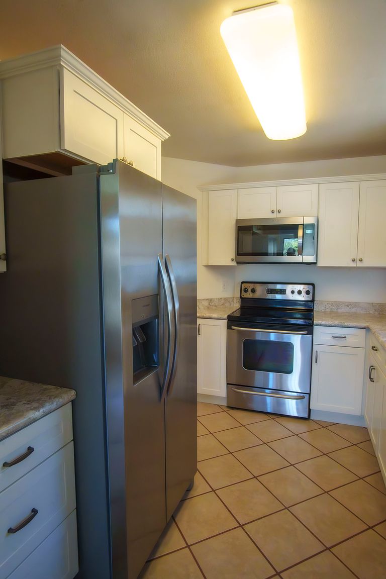 479 Mission Blvd photo 4