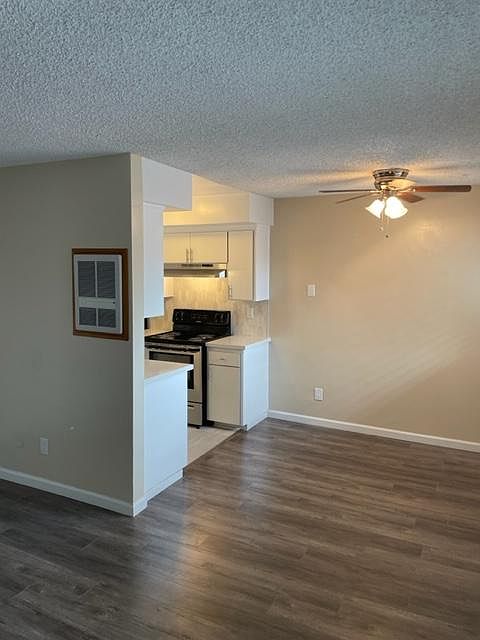 8131 Lemon Ave photo 3