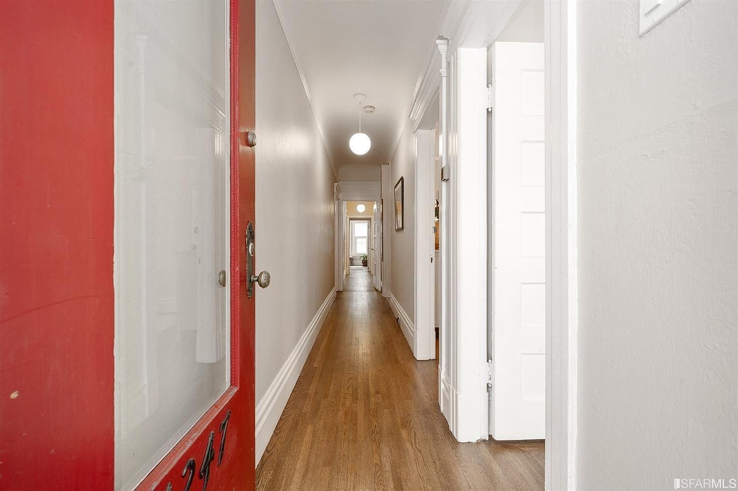 2BR/2BA Apartment on Jackson St · San Francisco photo 5