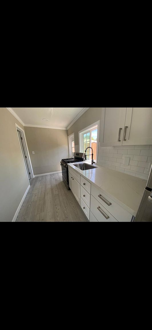 15160 Monterey Rd photo 2