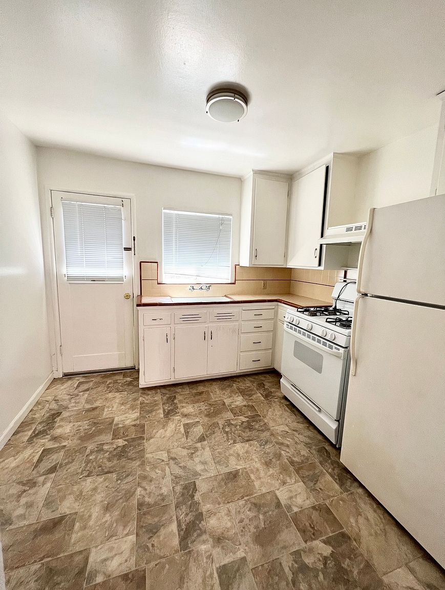 1BR/1BA Other on Mountain View Ave · Mountain View photo 3