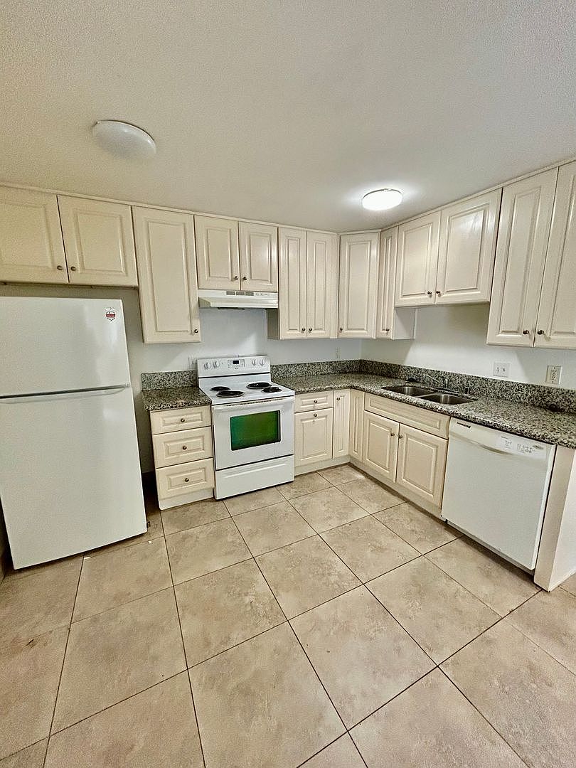 4960 Clairemont Mesa Blvd photo 4