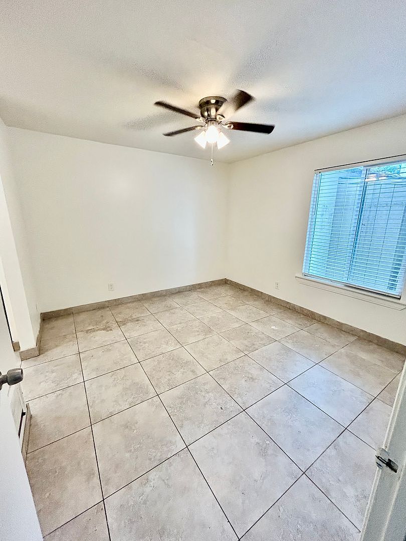 4960 Clairemont Mesa Blvd photo 5