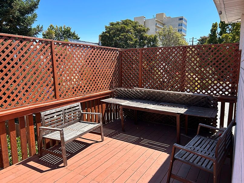 1BR/1BA Single Family House on 41st St · Oakland