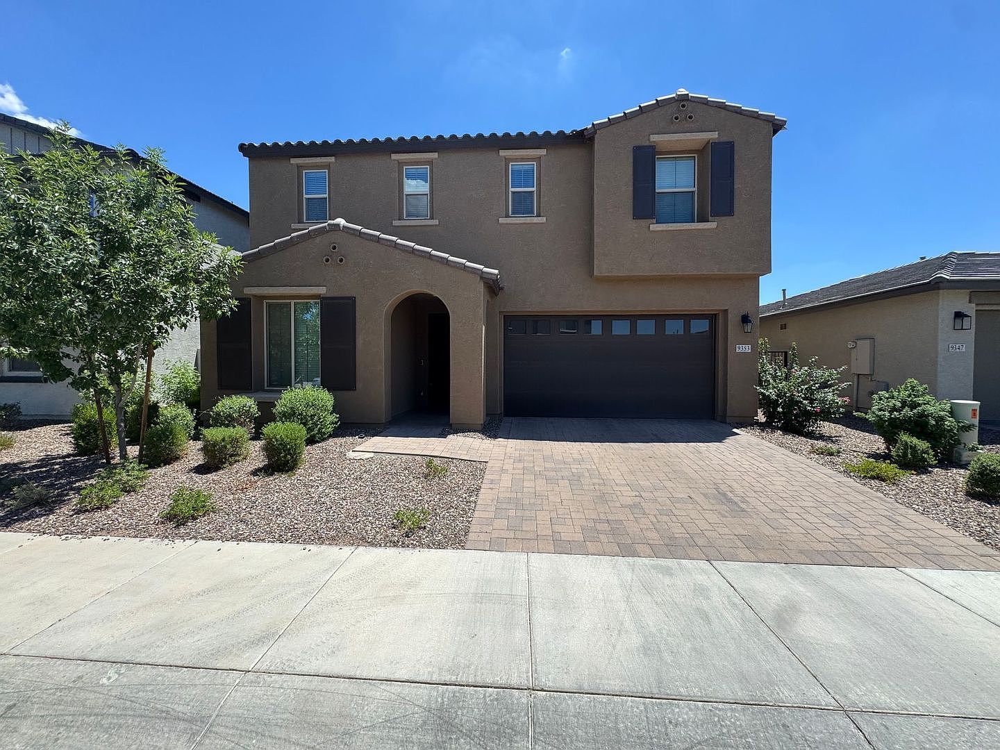9353 E Saturn Ave Mesa, AZ 85212 photo 2