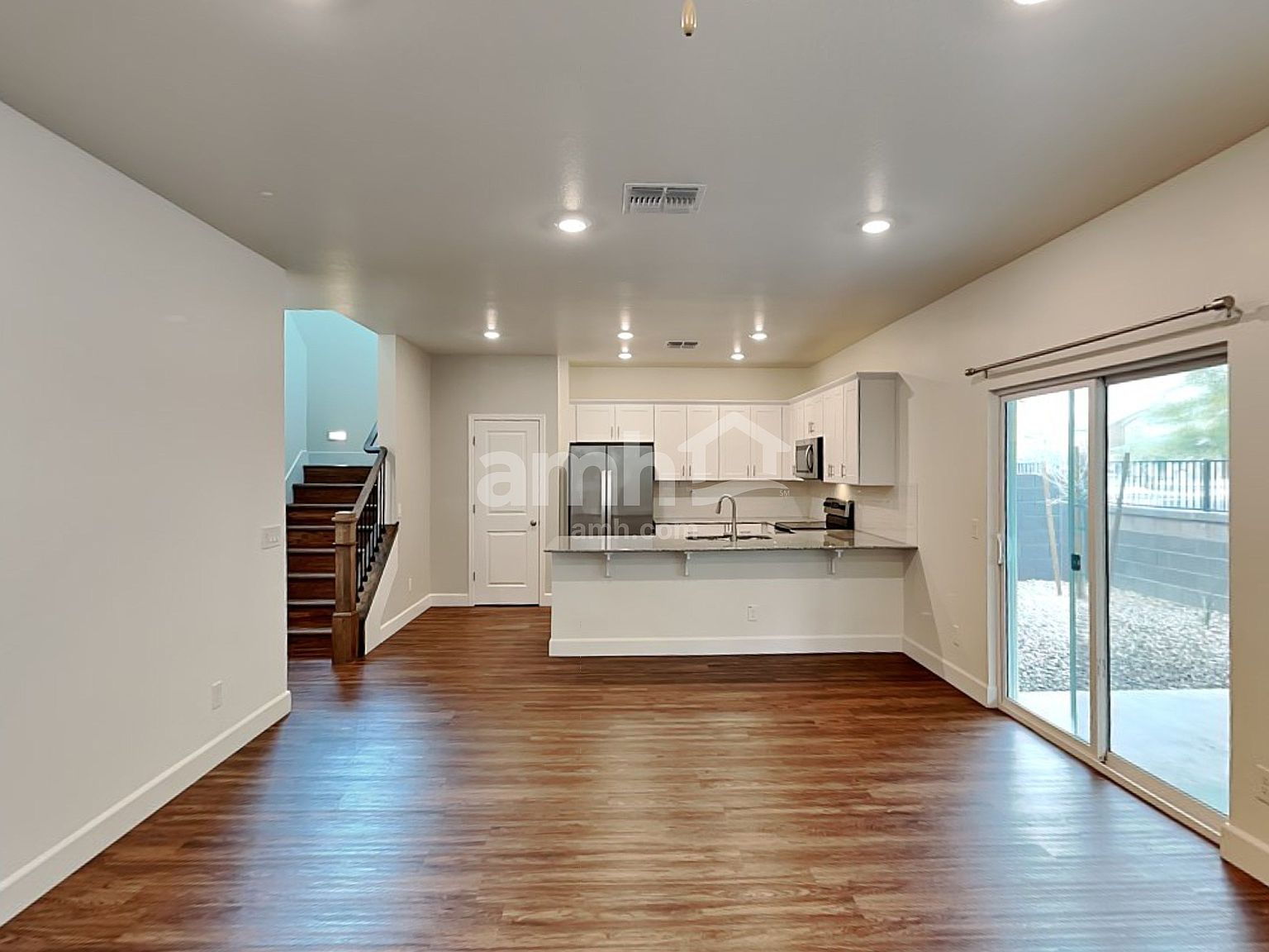638 W Hackamore Ave Gilbert, AZ 85233 photo 3
