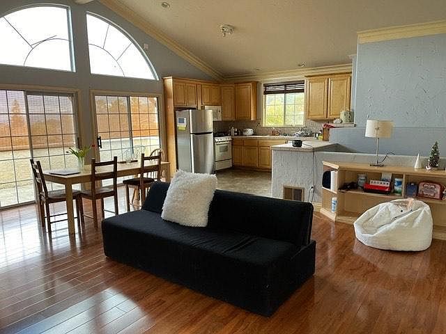 6586 Sloping Meadow Ct Floor 2 photo 3