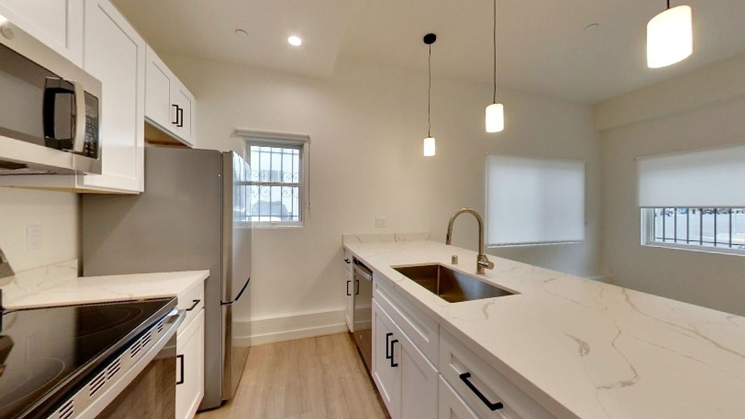 1301 La Playa St photo 3