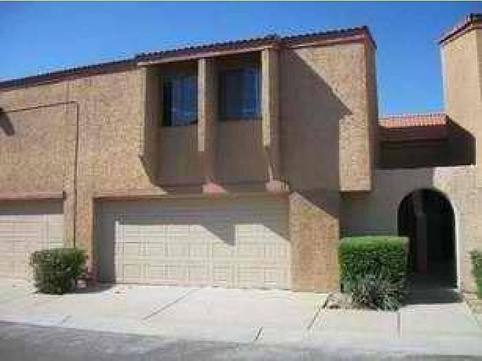 2202 W Glenrosa Ave Phoenix, AZ 85015 photo 2