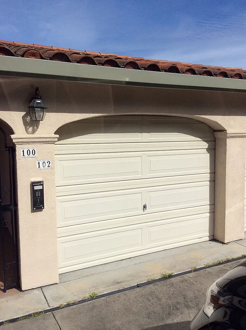 102 Cazneau Ave photo 2